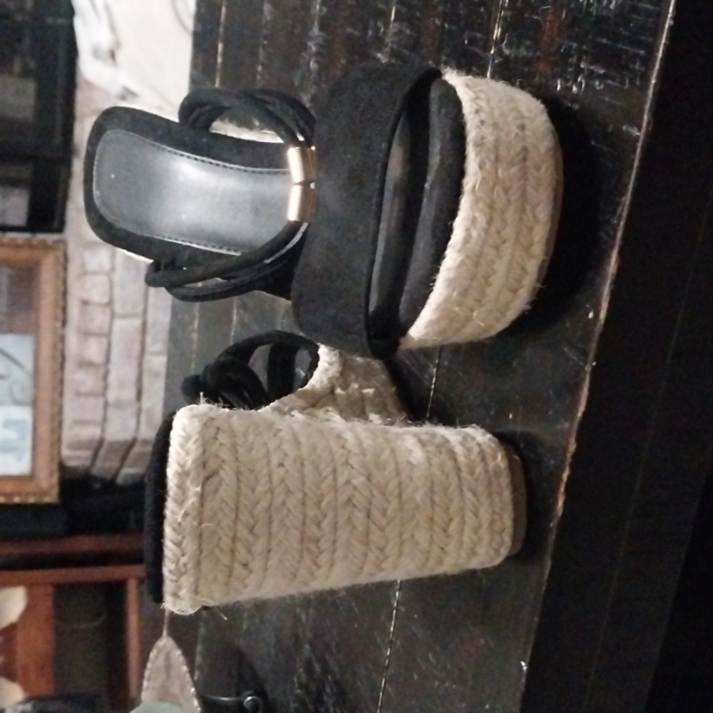 Wedges - Picture 3 of 3